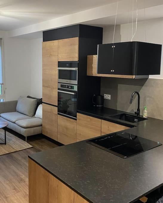 Bel Appartement Cv Bourges Bagian luar foto